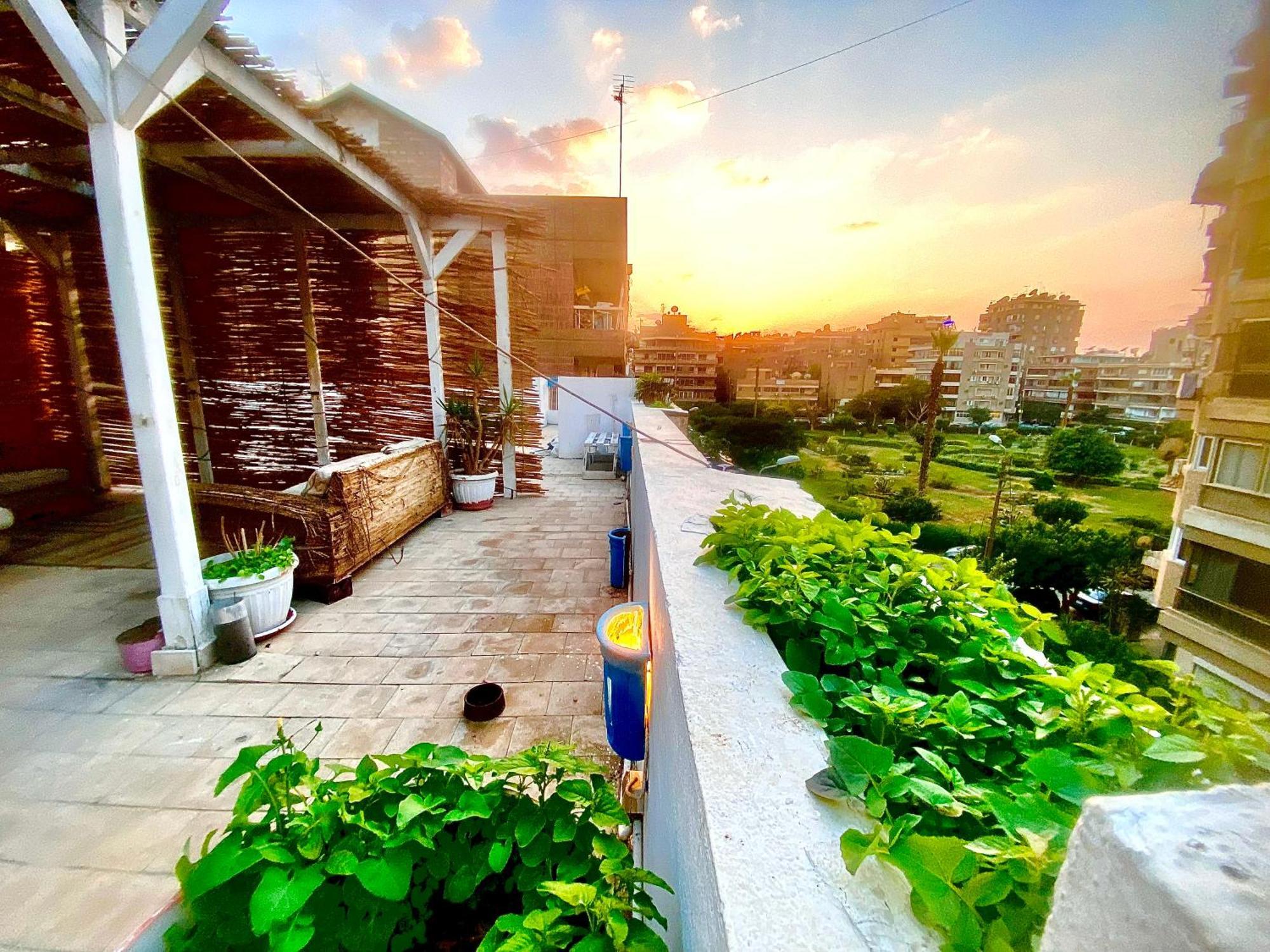 Airport Rooftop Club Luxurious Rooms And Studios Kairo Exterior foto