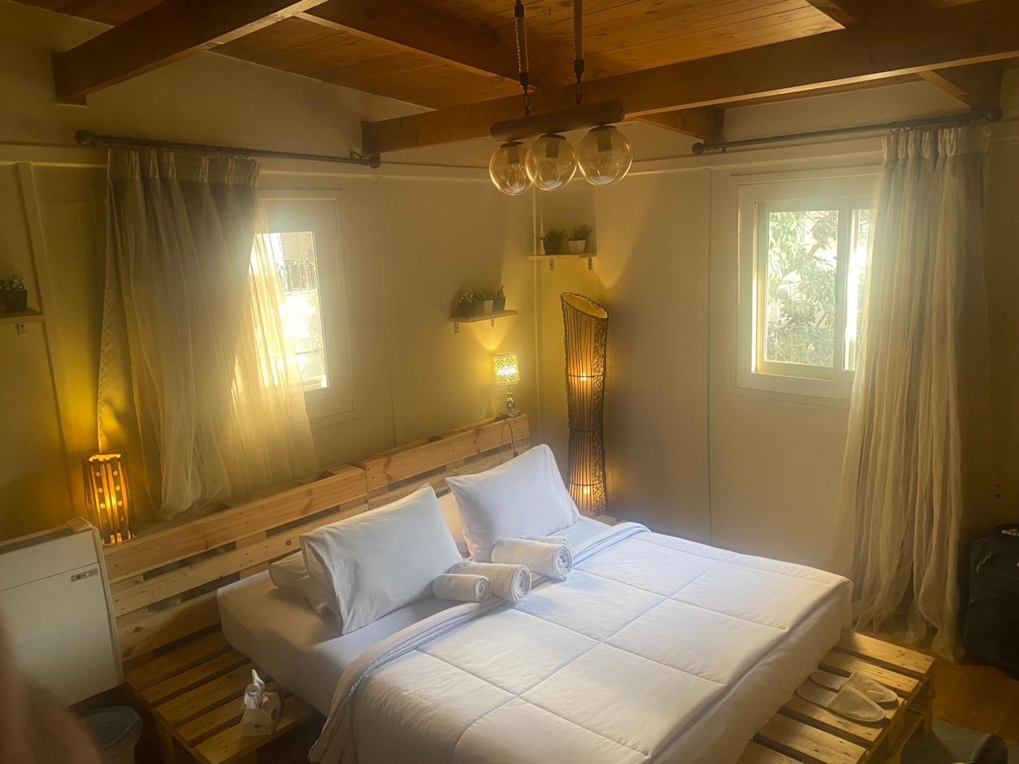 Airport Rooftop Club Luxurious Rooms And Studios Kairo Exterior foto
